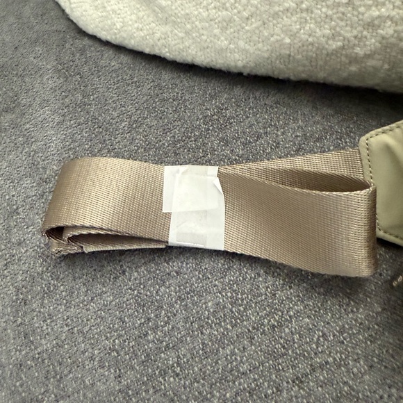 Lululemon everywhere belt bag large - Picture 10 of 10